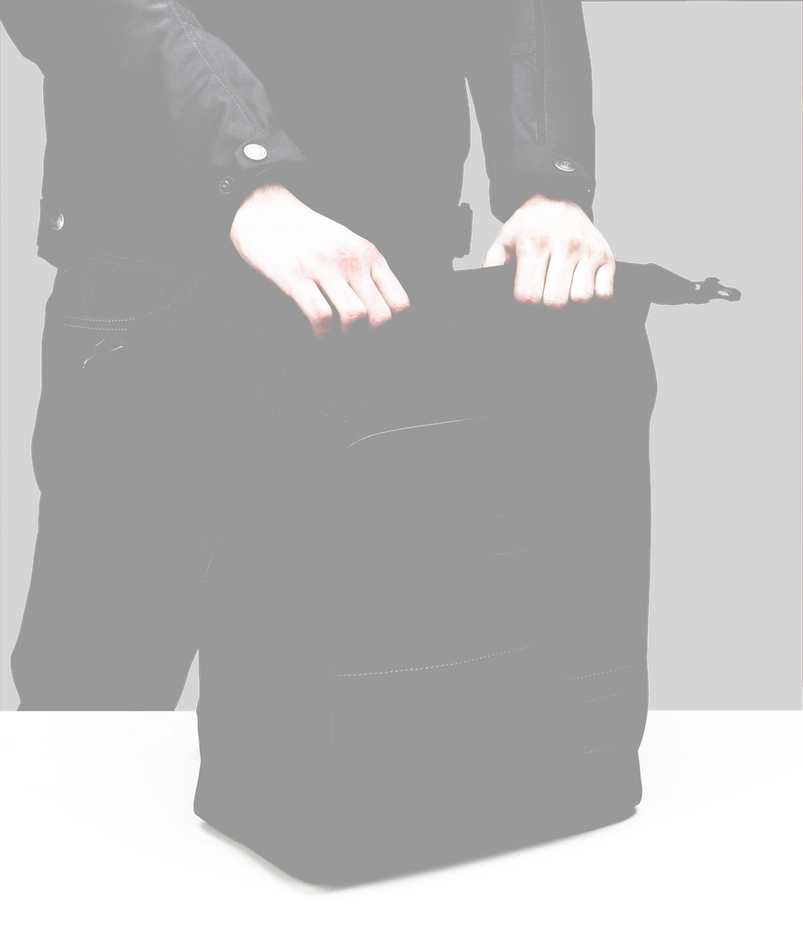 CRM102_rolltop_2128x1600.png