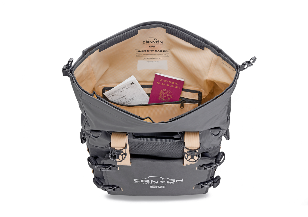 GRT720B_pocket_2128x1600.png
