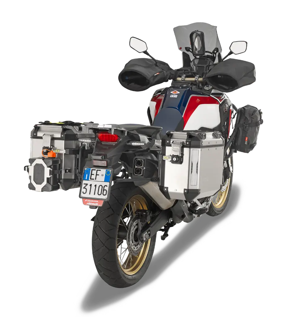 TM421_mounted_2128x1600.webp