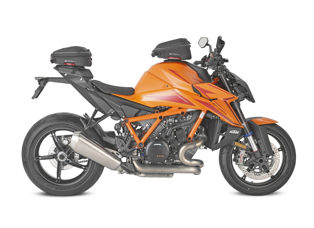 KTM 1390 Super Duke R_LATO24_ST610+.jpg