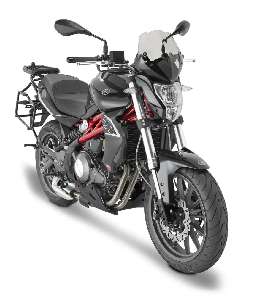 Parabrisas univers. ahumado (requiere kit montaje especifico para cada moto)